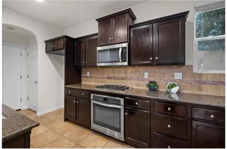 4-Bedroom Townhouse for Rent in Harlan Ranch Clovis