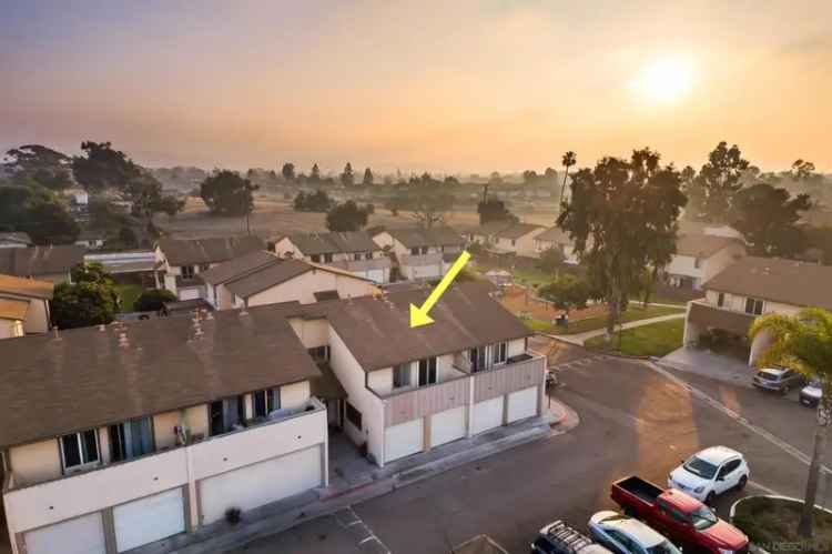 Condo For Sale in 2659, Caminito Secoya, San Diego, California