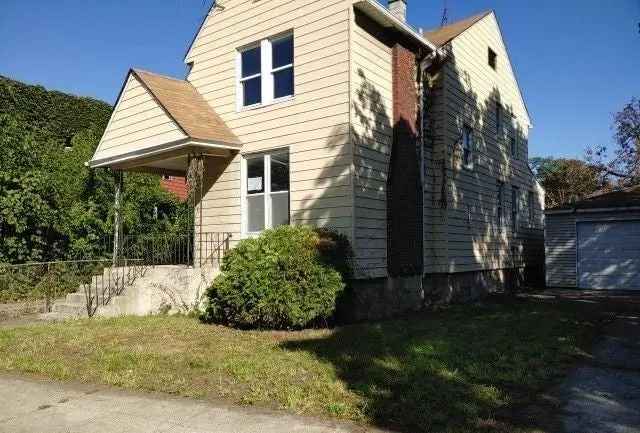 Single-family house For Sale in 838, East 90th Street, Chicago, Illinois