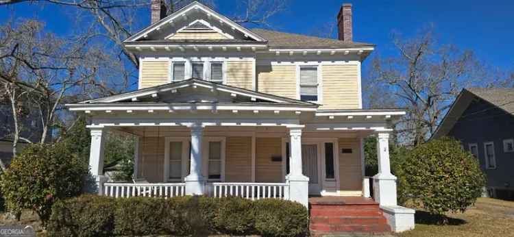 Single-family house For Sale in 719, Stonewall Street, Dublin, Georgia