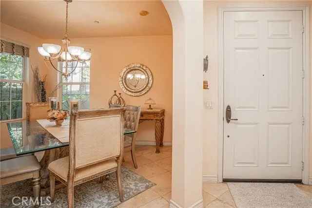 Single-family house For Sale in 7290, Mirage Drive, Huntington Beach, California