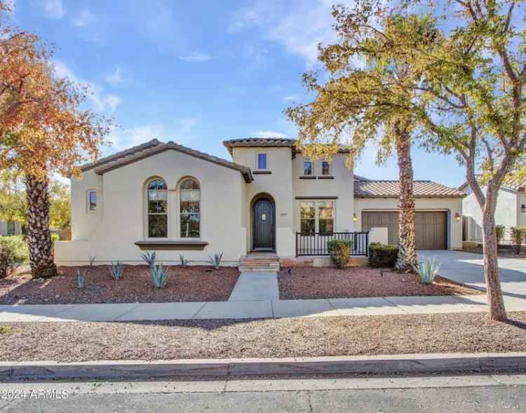 Single-family house For Sale in 20497, West Crescent Drive, Buckeye, Arizona