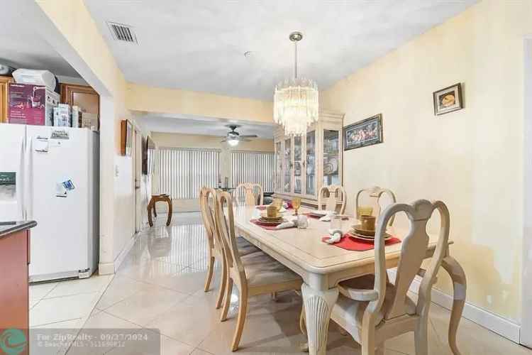 Single-family house For Sale in Fort Lauderdale, Florida