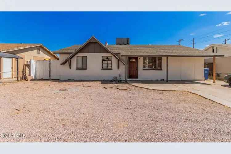 Single-family house For Sale in 6629, West Rose Lane, Glendale, Arizona