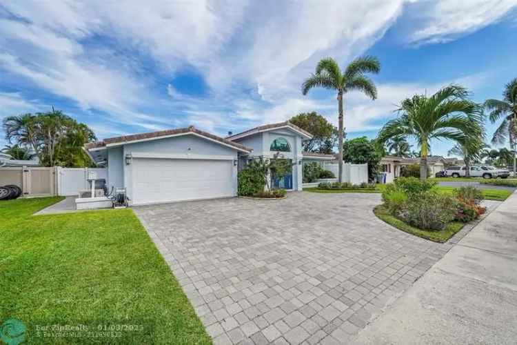 Single-family house For Sale in 340, Southeast 5th Avenue, Pompano Beach, Florida