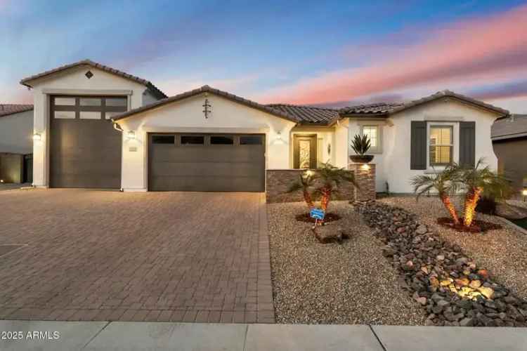 Single-family house For Sale in 12528, West Tuckey Lane, Glendale, Arizona