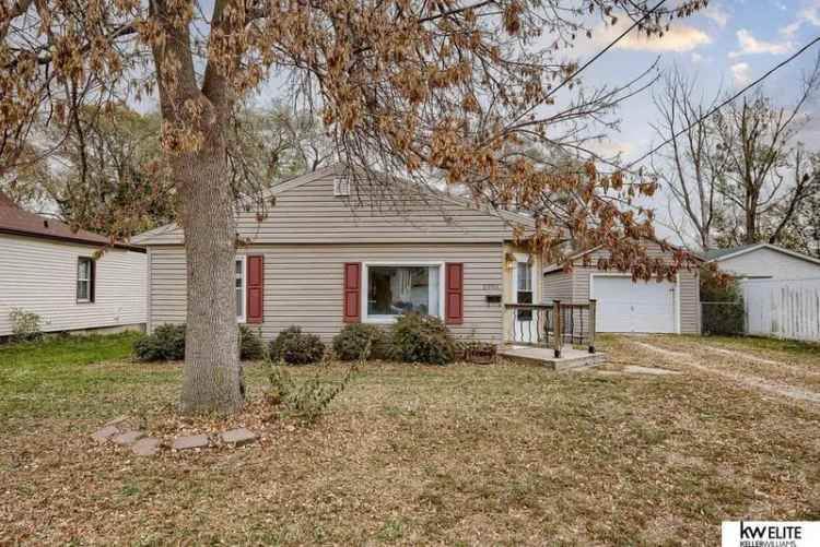 Single-family house For Sale in 2003, South 12th Street, Council Bluffs, Iowa