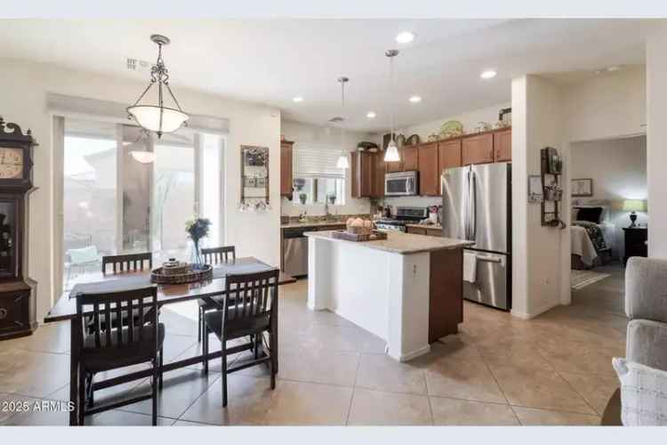 Single-family house For Sale in 21081, East Via De Olivos, Queen Creek, Arizona