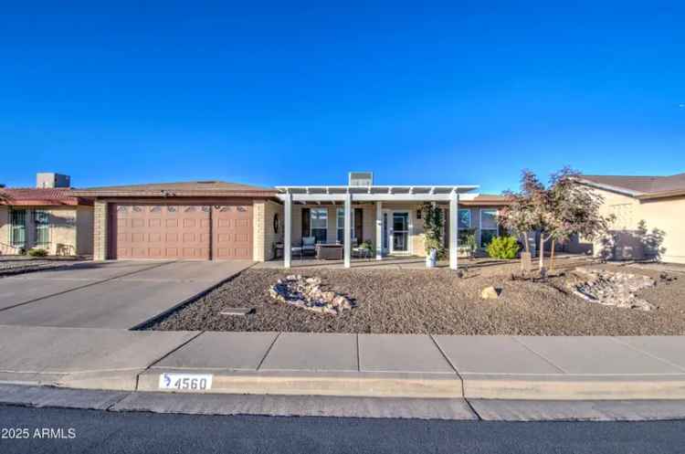 Single-family house For Sale in 4560, East Dolphin Avenue, Mesa, Arizona