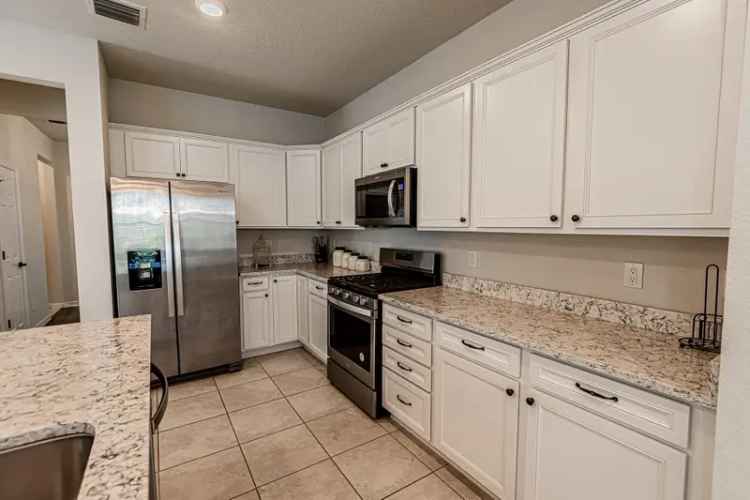 Single-family house For Sale in 379, Southeast Courances Drive, Port Saint Lucie, Florida