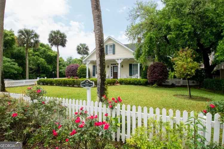 Single-family house For Sale in 207, Ready Street, St. Marys, Georgia