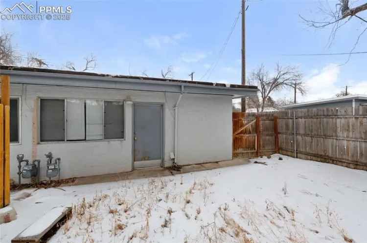 Multi-family house For Sale in 2412, East Saint Vrain Street, Colorado Springs, Colorado