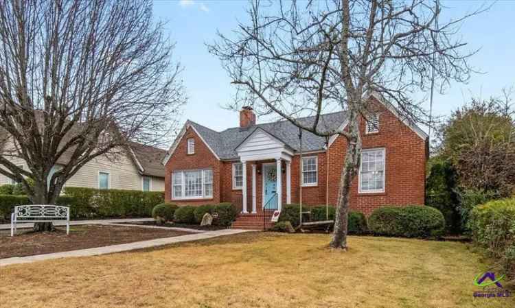 Single-family house For Sale in 140, Alabama Avenue, Macon, Georgia