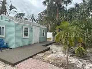 Single-family house For Sale in 4510, Banan Place, Siesta Key, Florida