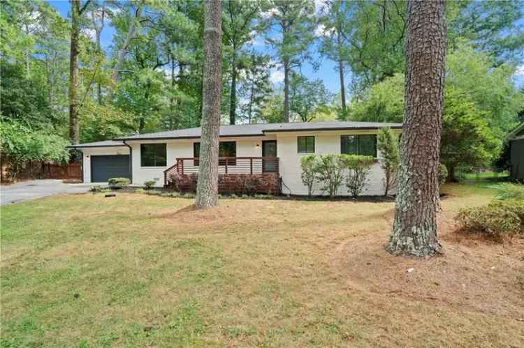 Single-family house For Sale in Atlanta, Georgia