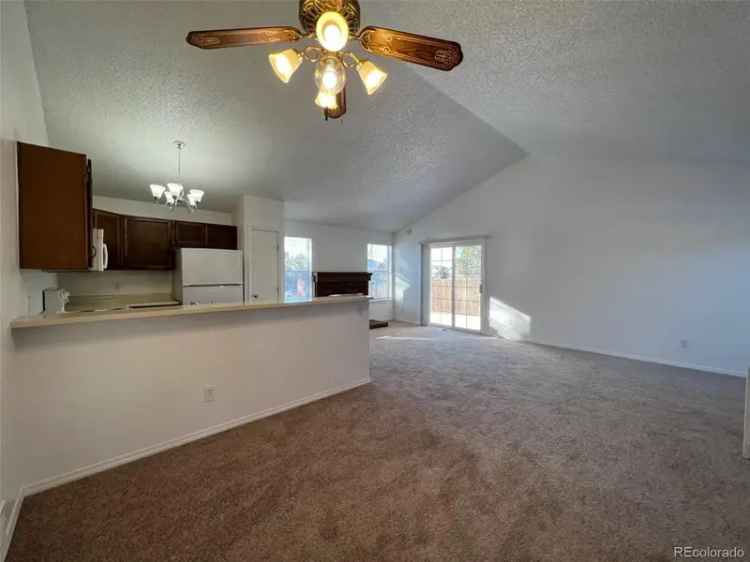 Single-family house For Sale in 1537, South Ensenada Street, Aurora, Colorado