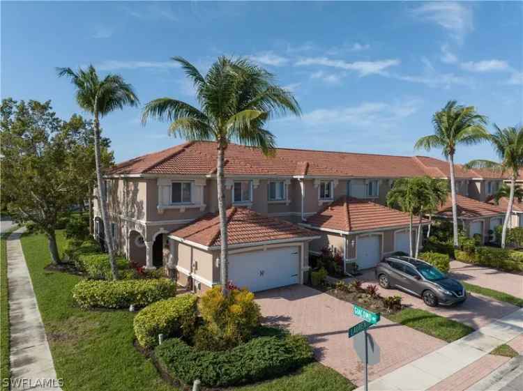 House For Sale in Cape Coral, Florida