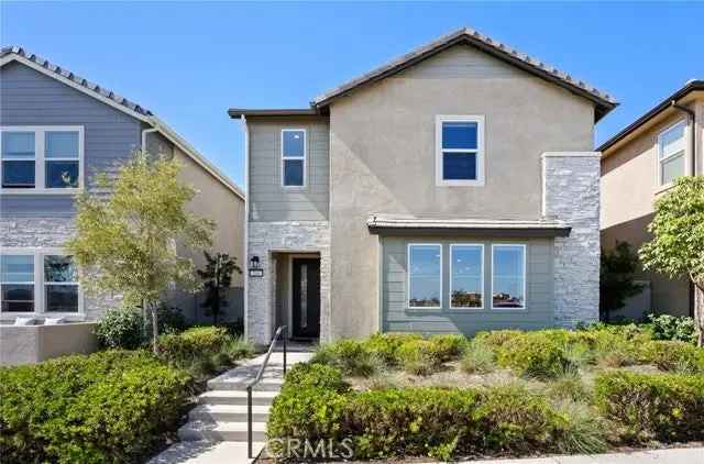 Single-family house For Sale in 146, Chorus, Irvine, California