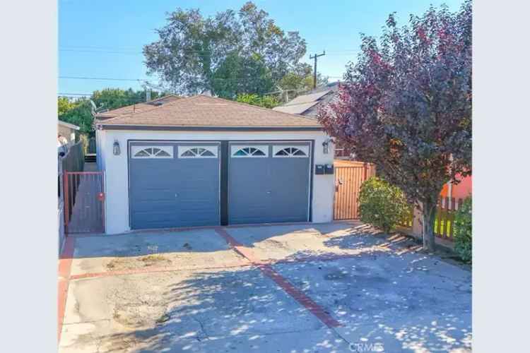 Multi-family house For Sale in Long Beach, California