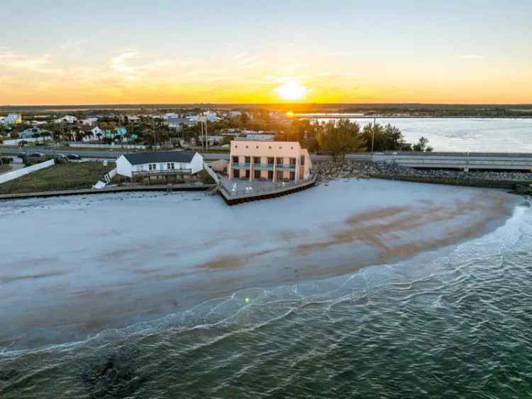 House For Sale in Saint Augustine Beach, Florida