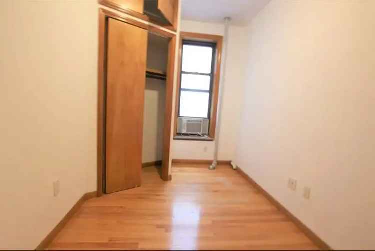 2 Bedroom 1 Bathroom Apartment in Nolita