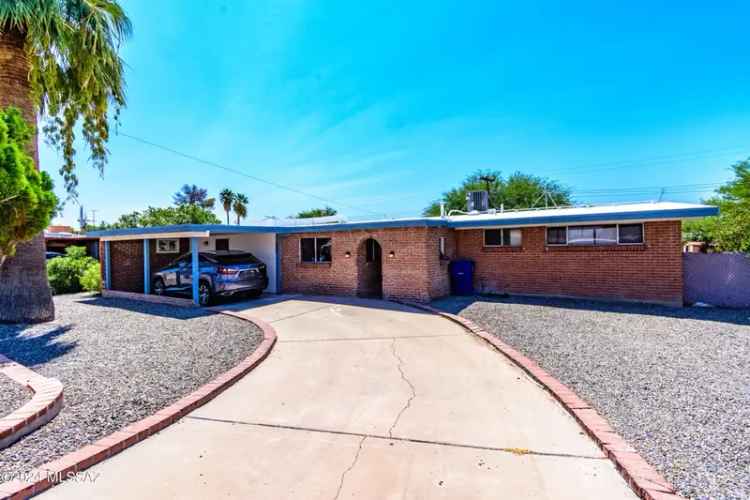 Single-family house For Sale in 7238, East Montecito Drive, Tucson, Arizona