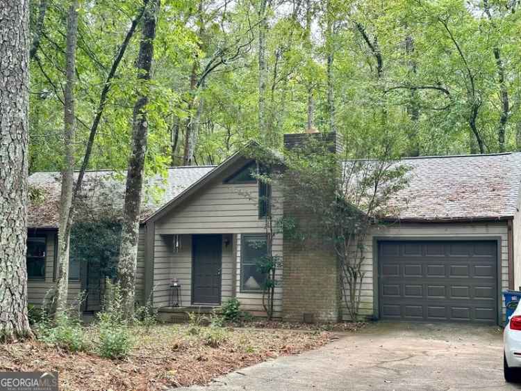 Multi-family house For Sale in 110, Flannigans Place, Athens, Georgia