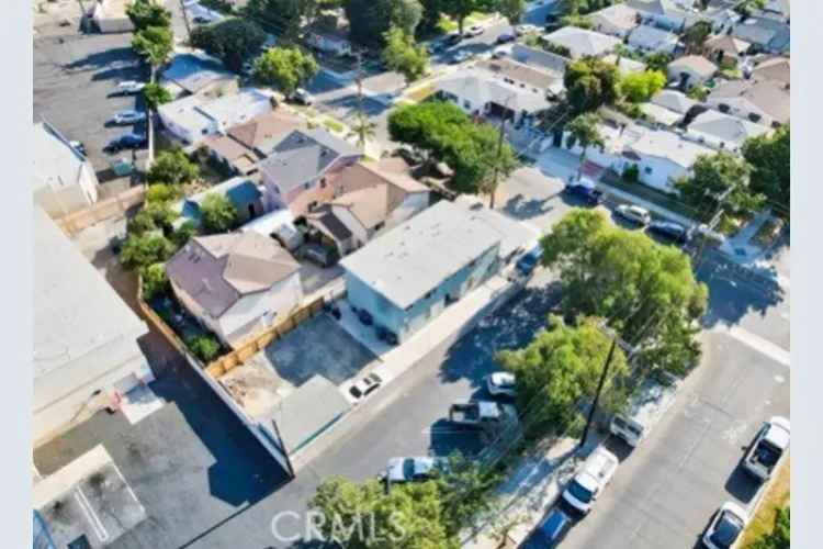 Multi-family house For Sale in Long Beach, California