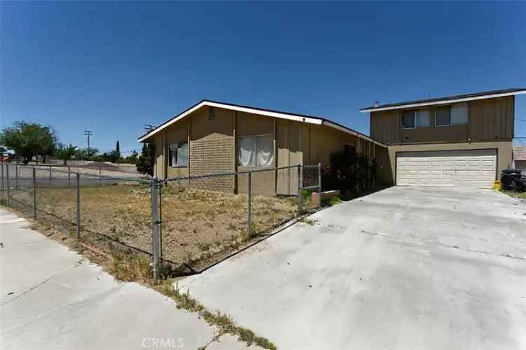 Single-family house For Sale in Barstow, California