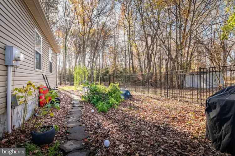 Single-family house For Sale in Ellendale, Delaware