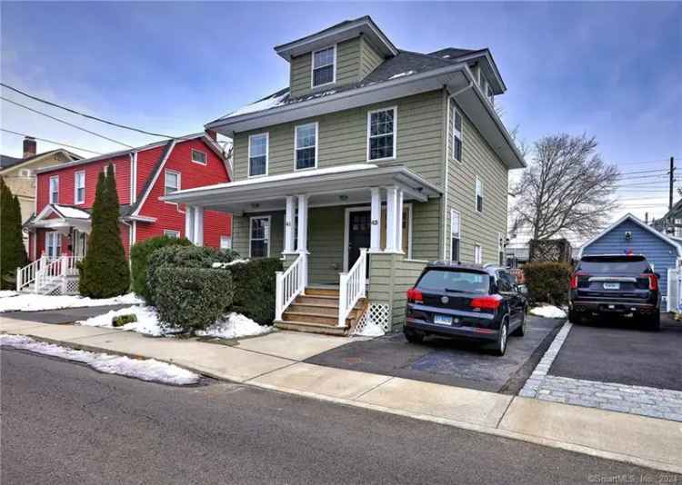 Multi-family house For Sale in 41-43, Darina Place, Milford, Connecticut