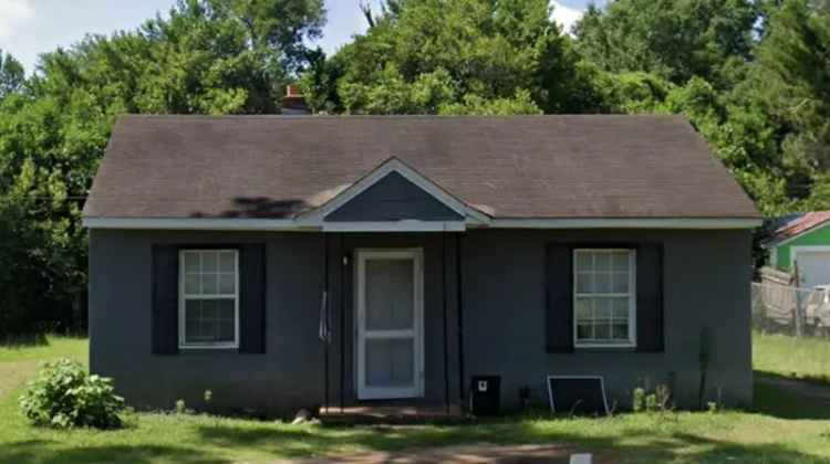 Single-family house For Sale in 1106, West Lincoln Avenue, Albany, Georgia