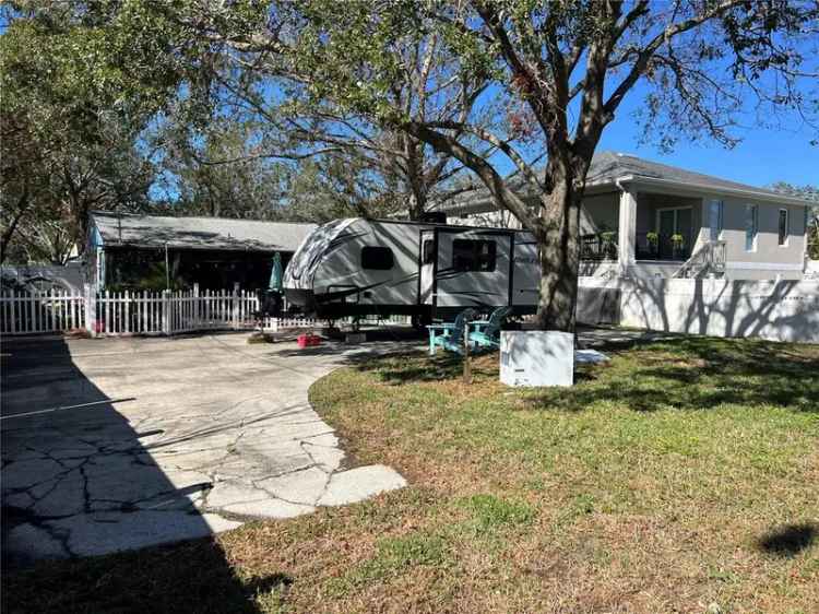 Single-family house For Sale in 401, 81st Avenue Northeast, Saint Petersburg, Florida