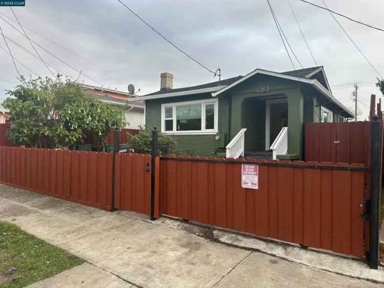 Single-family house For Sale in 2314, 66th Avenue, Oakland, California