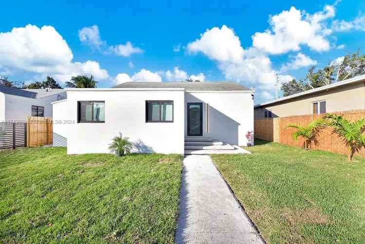 Single-family house For Sale in 511, Northwest 49th Street, Miami, Florida