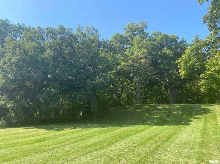 Land For Sale in 700, North Bluff Boulevard, Clinton, Iowa