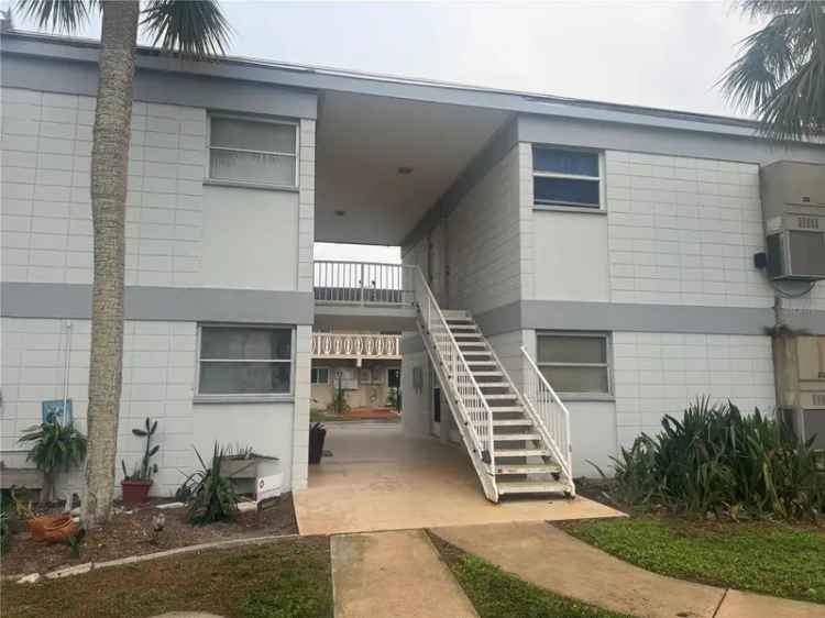 Multi-family house For Sale in 3605, South School Avenue, Sarasota, Florida