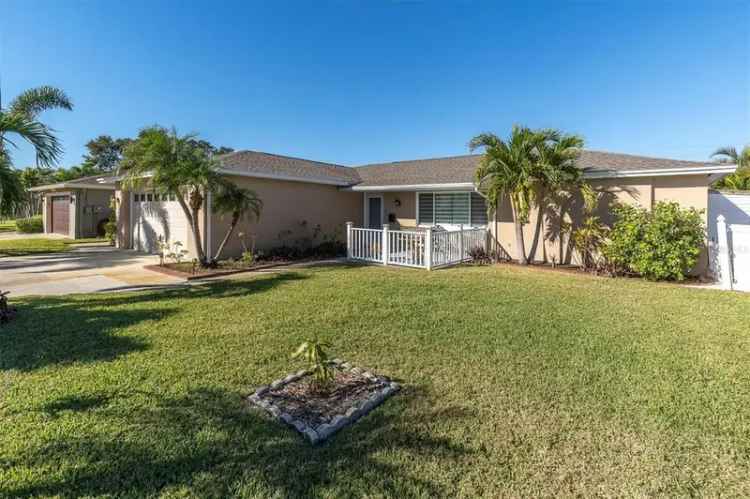 Single-family house For Sale in 219, 98th Avenue Northeast, Saint Petersburg, Florida