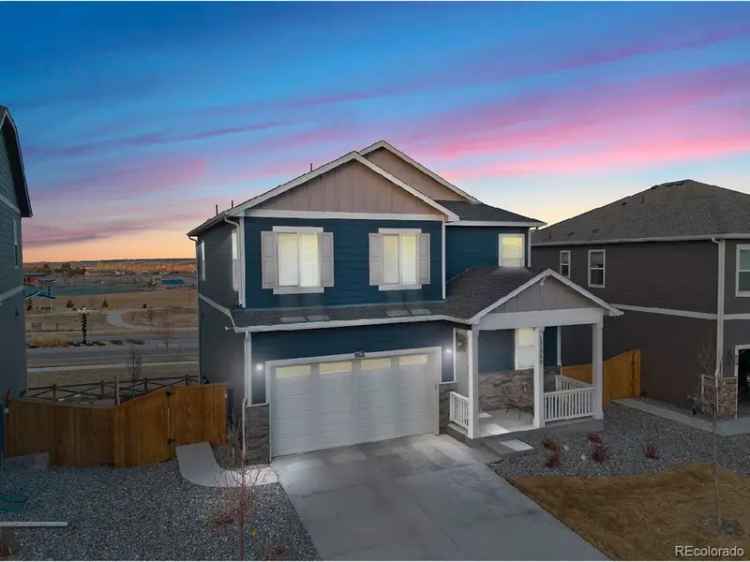 Single-family house For Sale in Parker, Colorado