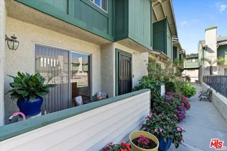 House For Sale in 9740, Sepulveda Boulevard, Los Angeles, California