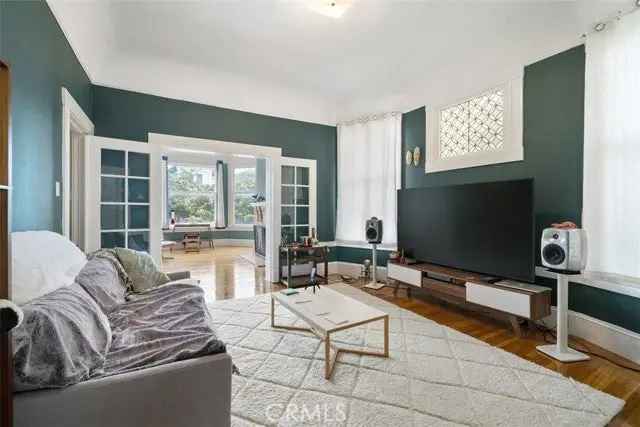 Single-family house For Sale in 254;256, 8th Avenue, San Francisco, California