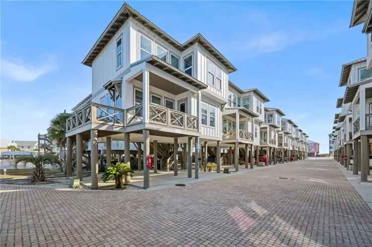 Single-family house For Sale in 1796, West Beach Boulevard, Gulf Shores, Alabama