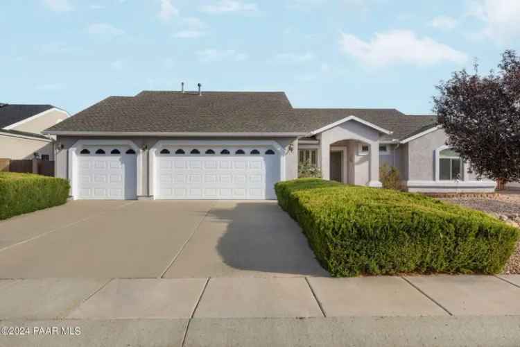 Single-family house For Sale in 7434, North Viewscape Drive, Prescott Valley, Arizona