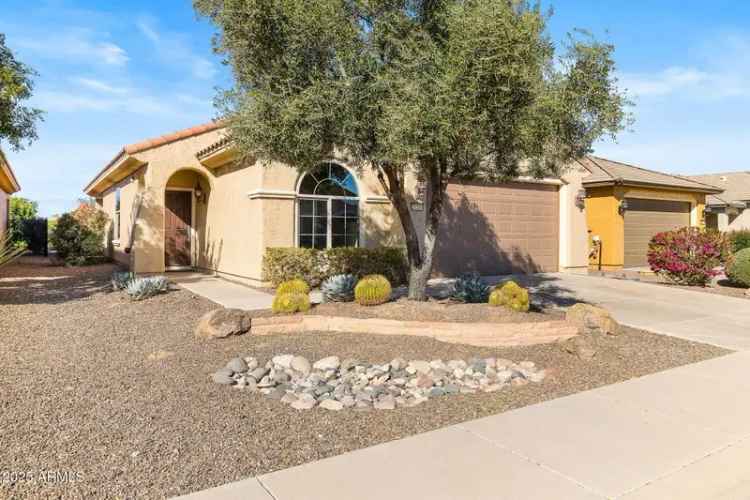 Single-family house For Sale in 21280, North 262nd Drive, Buckeye, Arizona