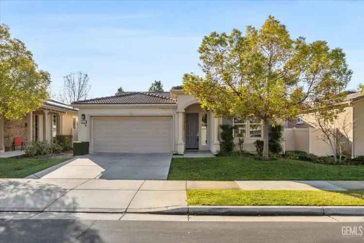 Single-family house For Sale in 10109, Besancon Way, Bakersfield, California