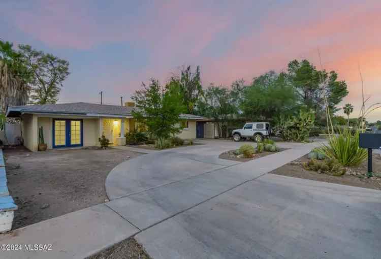 Single-family house For Sale in 5731, East 2nd Street, Tucson, Arizona