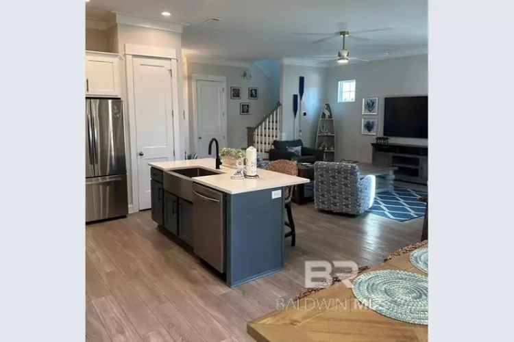 Single-family house For Sale in Orange Beach, Alabama