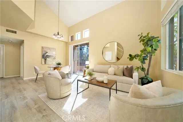 Condo For Sale in Tustin, California