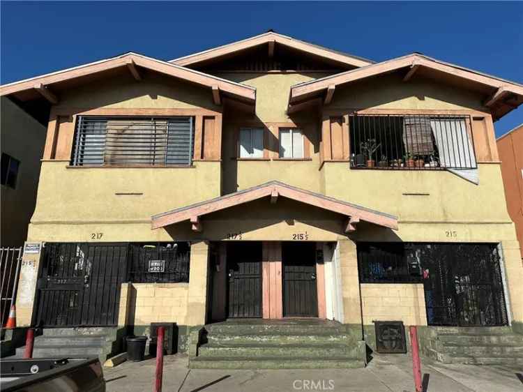 Multi-family house For Sale in 215, West Vernon Avenue, Los Angeles, California