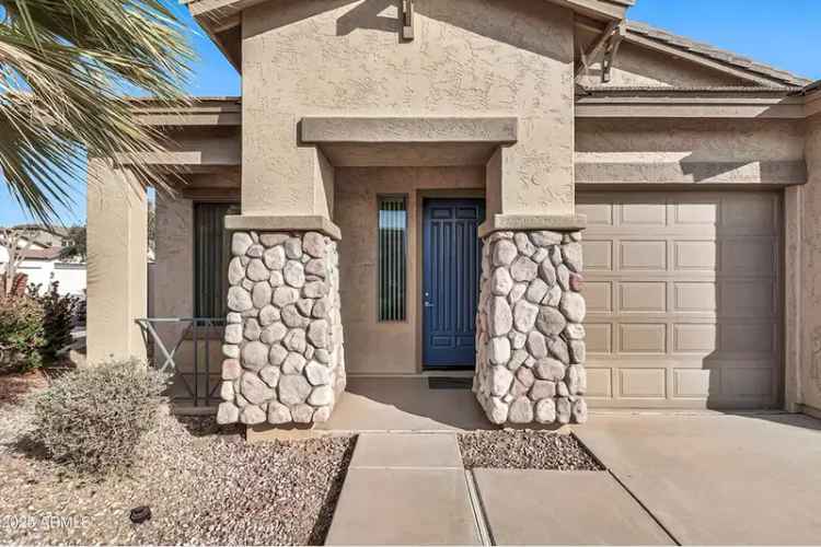 Single-family house For Sale in 6229, South Moccasin Trail, Gilbert, Arizona